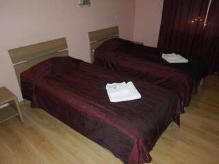 Мотели Motel Sapnis Екабпилс Двухместный номер с 2 отдельными кроватями-8